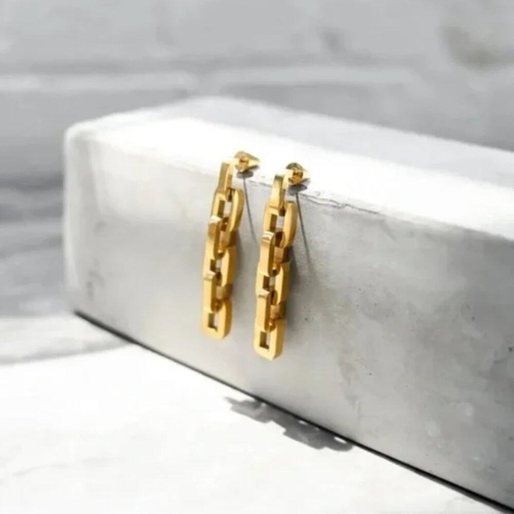 Eddie Borgo Chain Supra Link Earrings - Gold - BRAND NEW